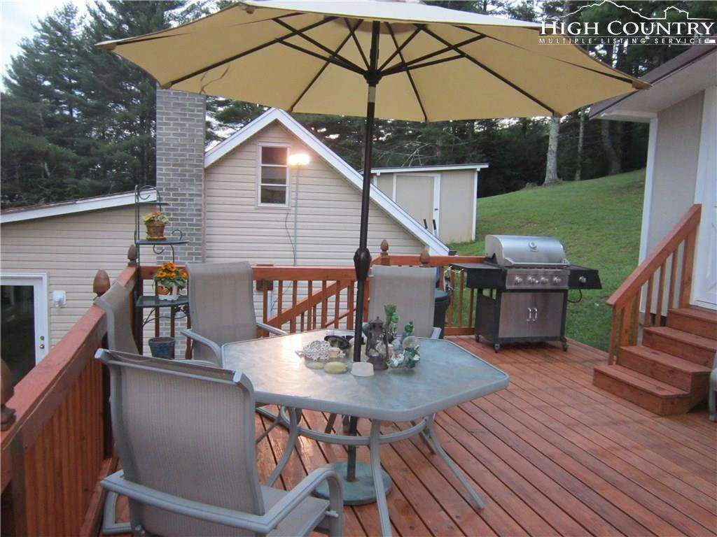 Image number 10 for the current listing
