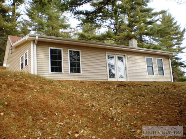 Image number 1 for the current listing