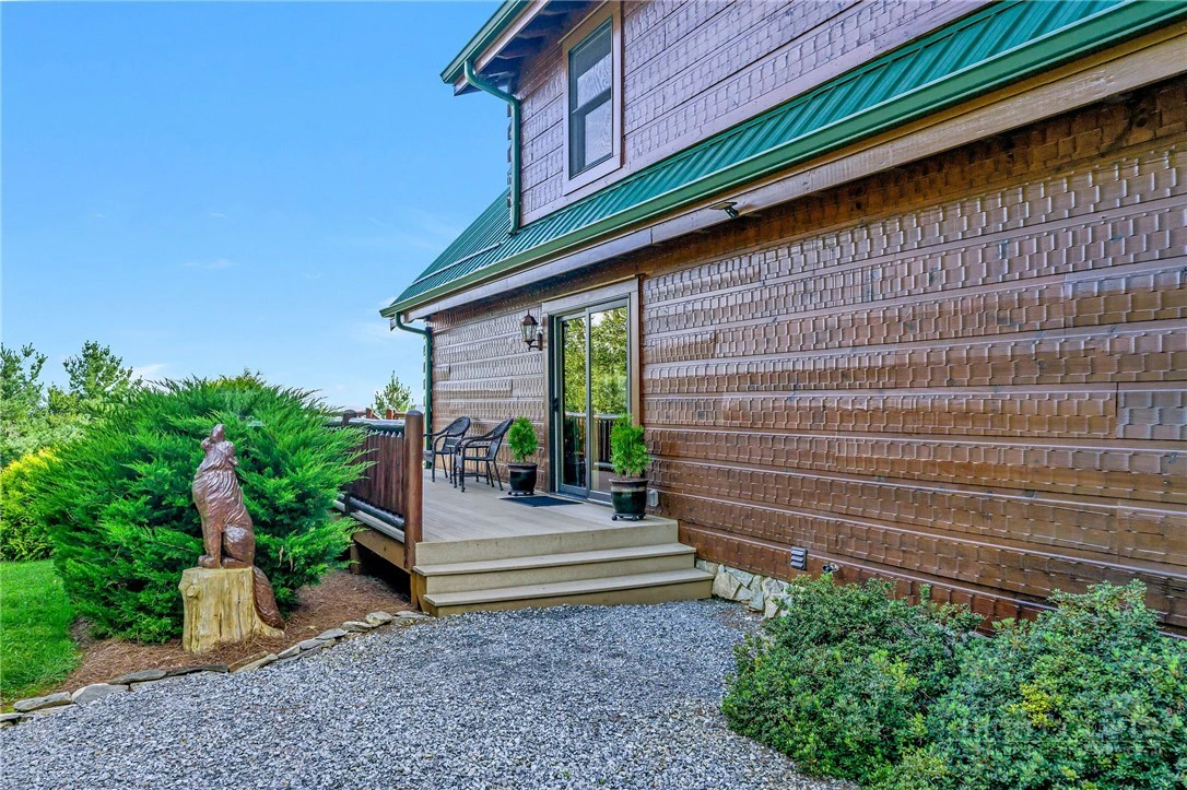 Image number 7 for the current listing