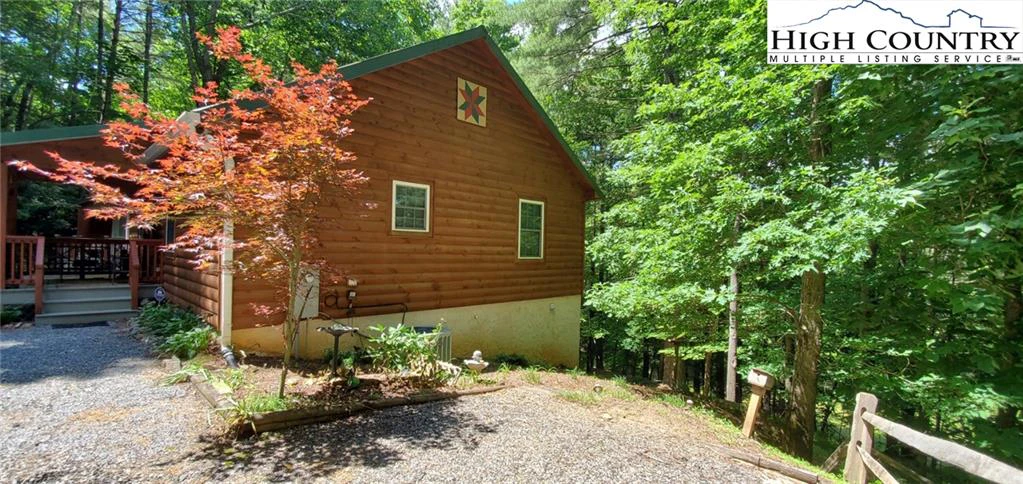 Image number 10 for the current listing