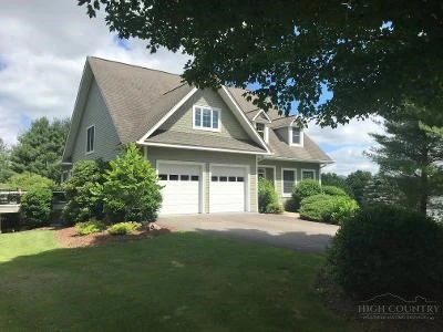 Image number 2 for the current listing
