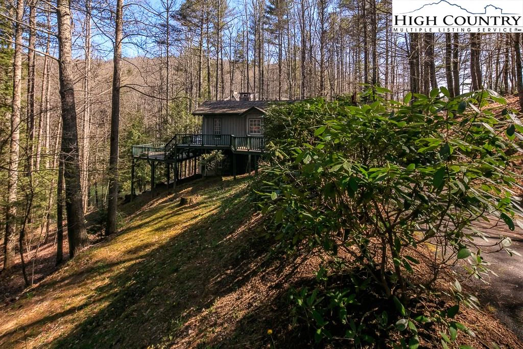 Image number 6 for the current listing
