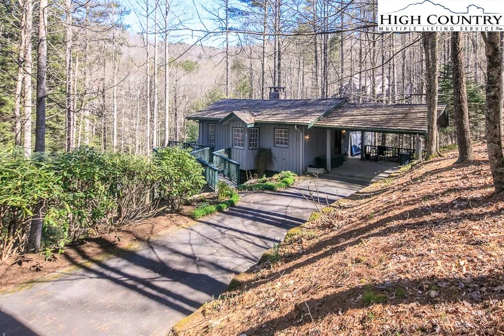 Image number 7 for the current listing