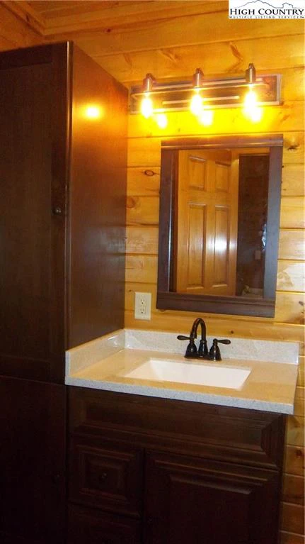 Image number 6 for the current listing