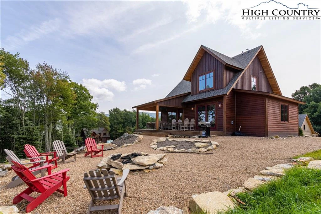 Image number 1 for the current listing