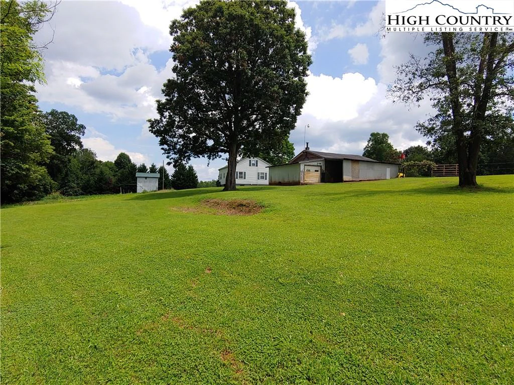 Image number 7 for the current listing