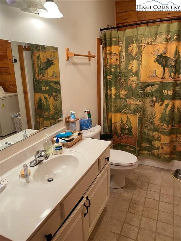 Image number 10 for the current listing