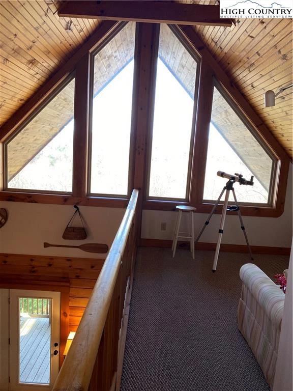 Image number 2 for the current listing