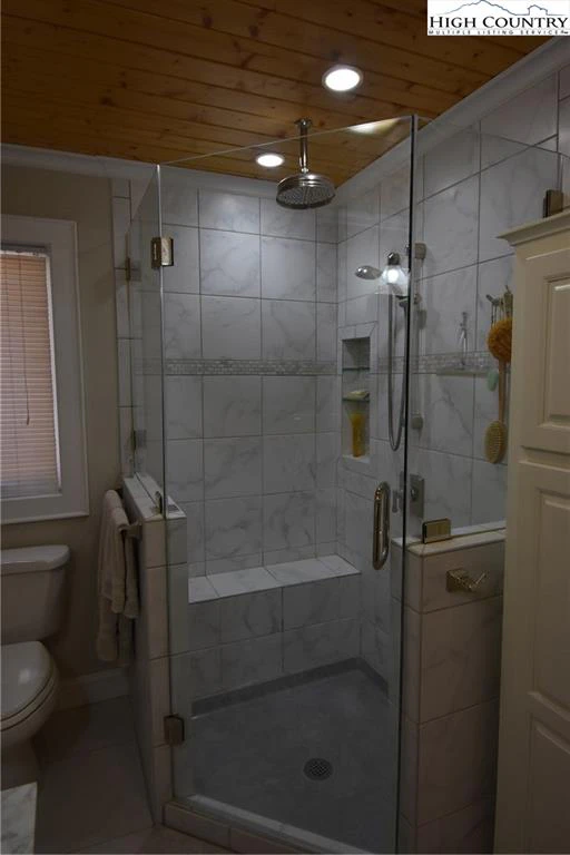 Image number 3 for the current listing