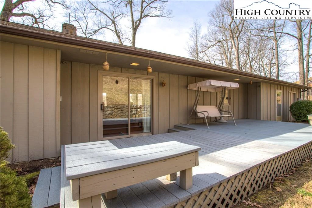 Image number 8 for the current listing