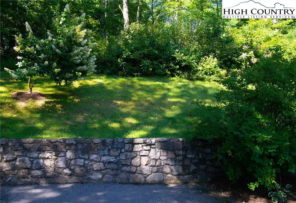 Image number 6 for the current listing