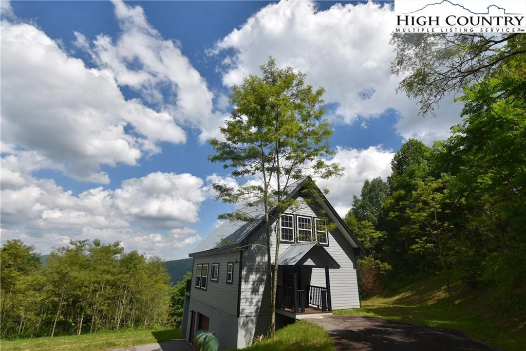 Image number 3 for the current listing
