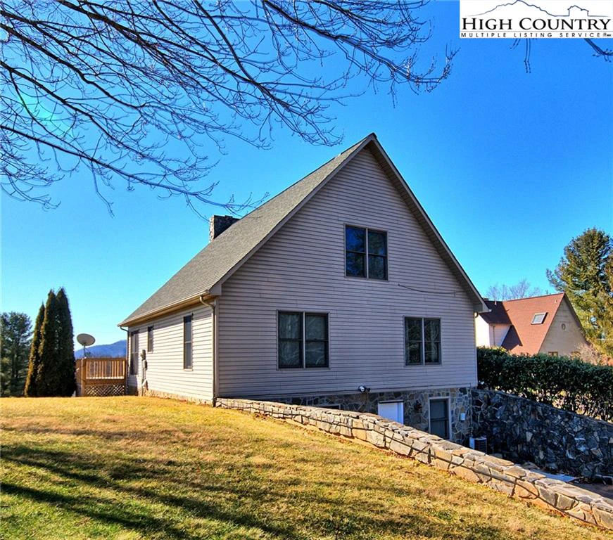 Image number 6 for the current listing