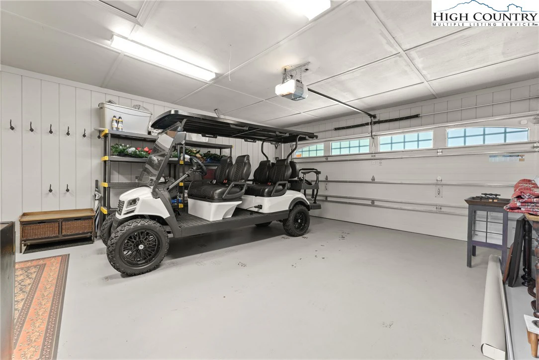 Image number 7 for the current listing