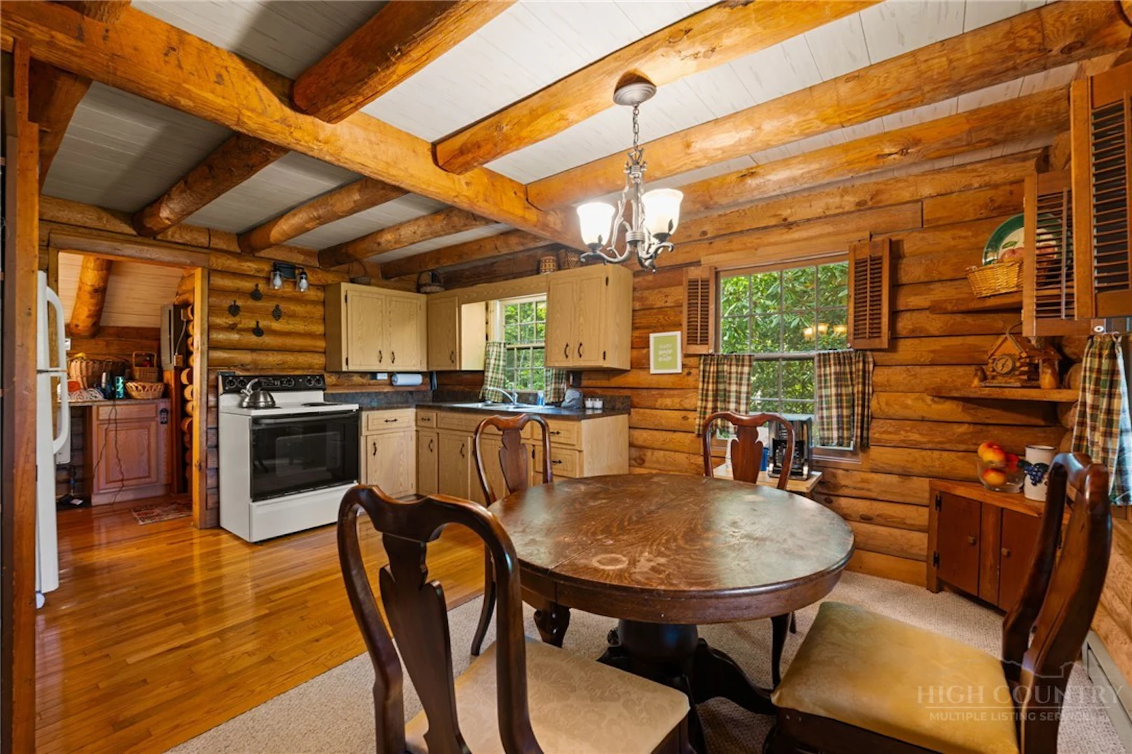 Image number 13 for the current listing