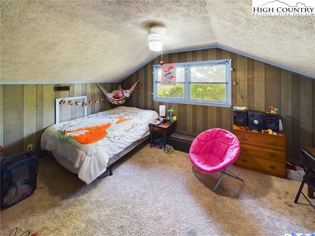 Image number 12 for the current listing
