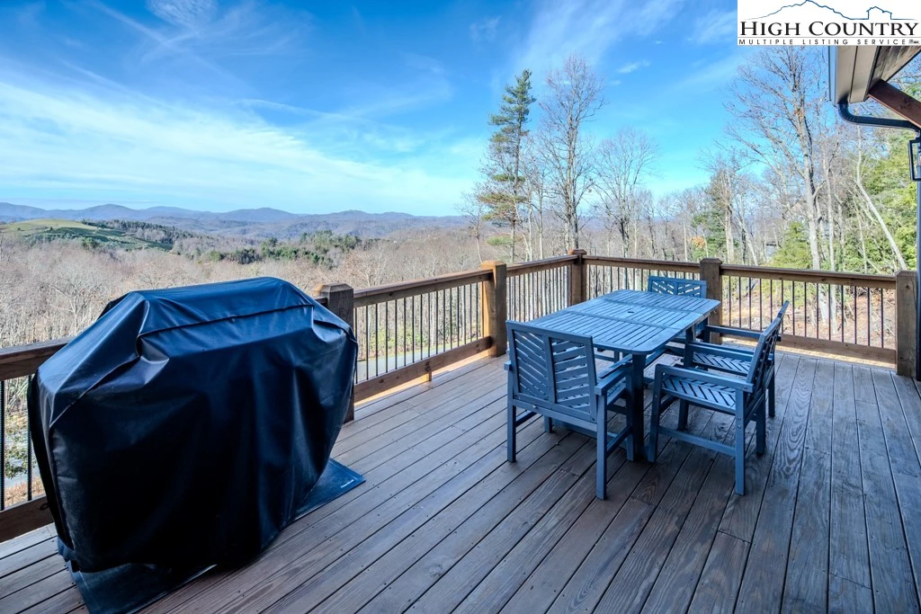Image number 10 for the current listing