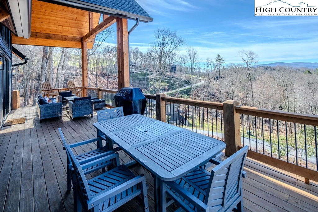 Image number 12 for the current listing