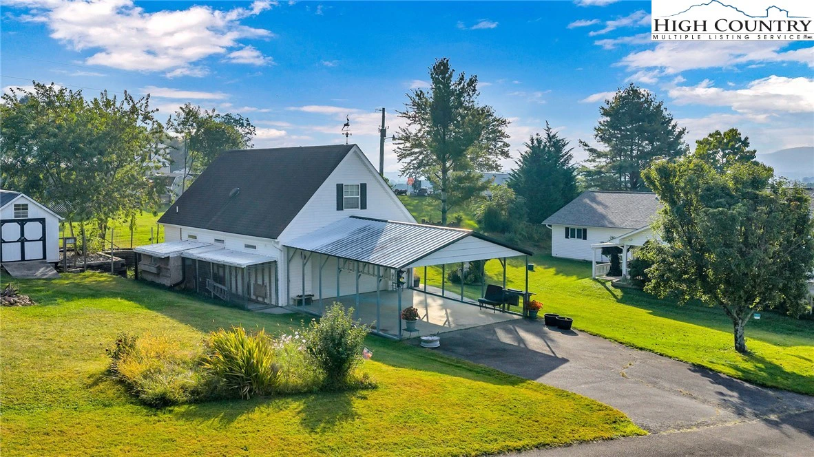Image number 15 for the current listing