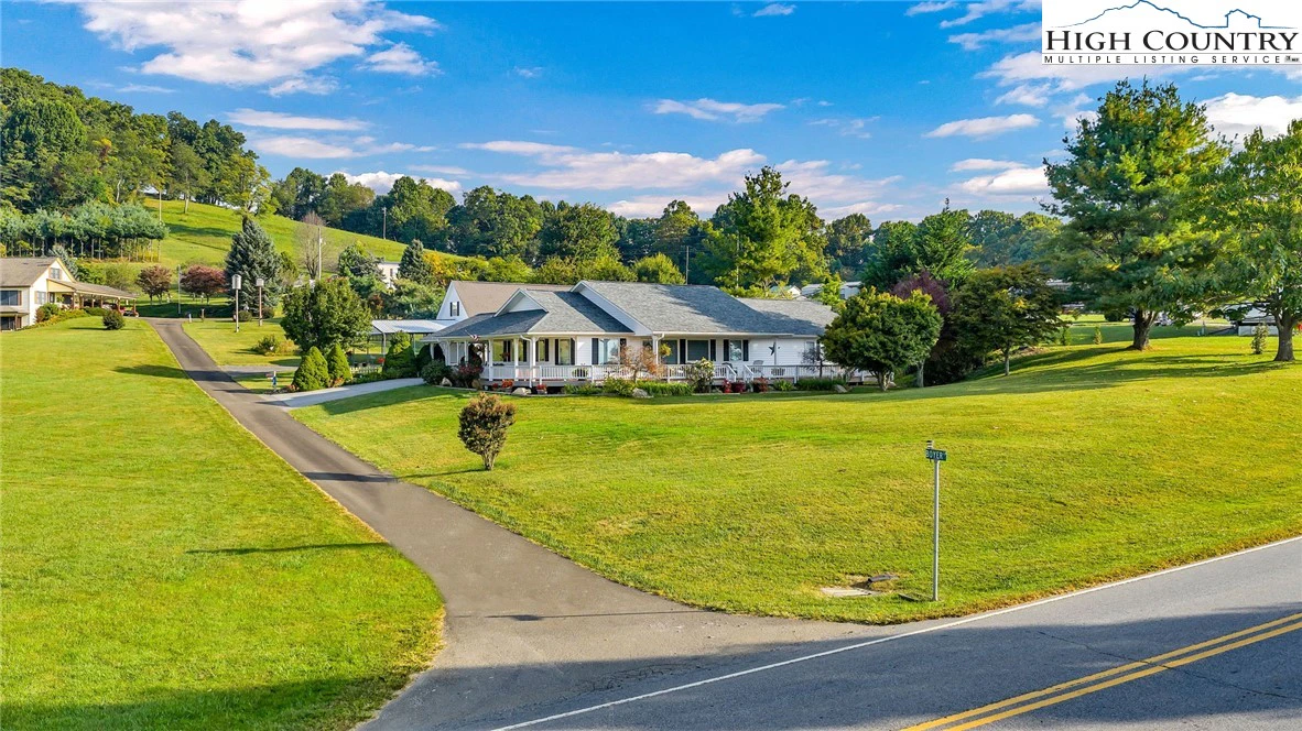 Image number 16 for the current listing