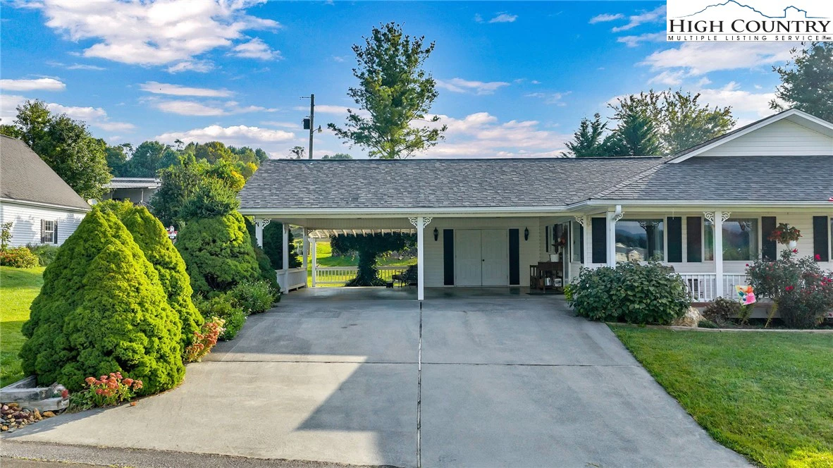 Image number 2 for the current listing