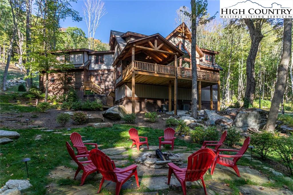 Image number 19 for the current listing