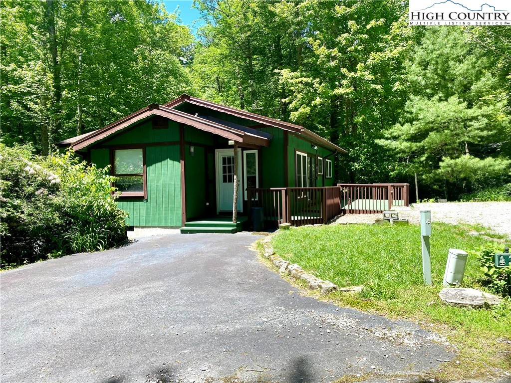 Image number 20 for the current listing