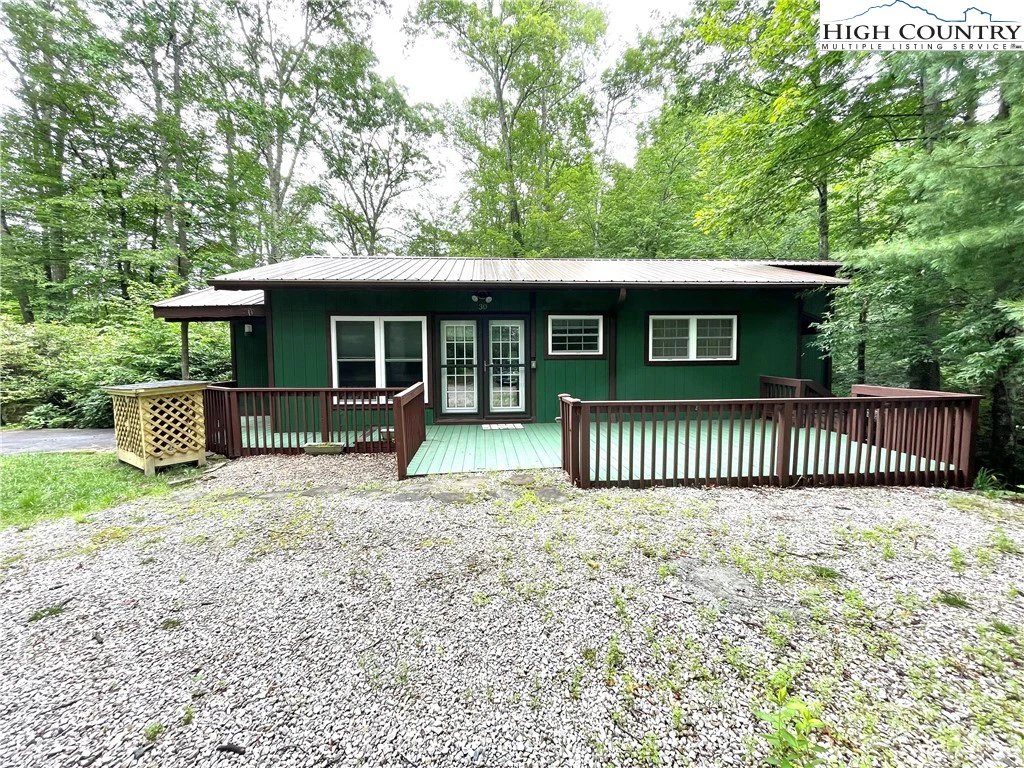 Image number 21 for the current listing
