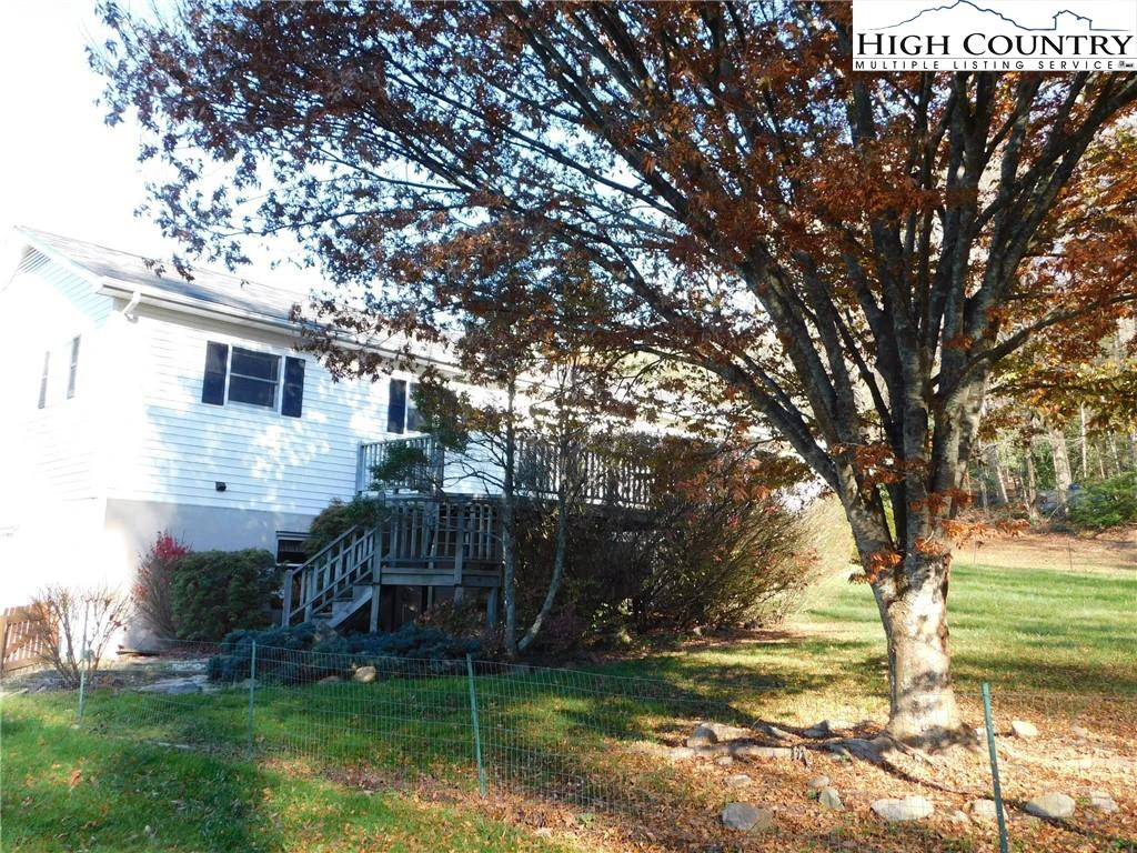 Image number 5 for the current listing