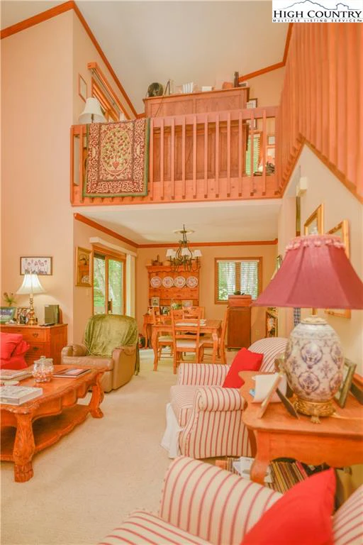 Image number 5 for the current listing