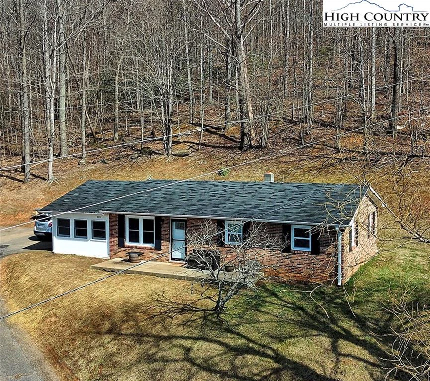 Image number 4 for the current listing