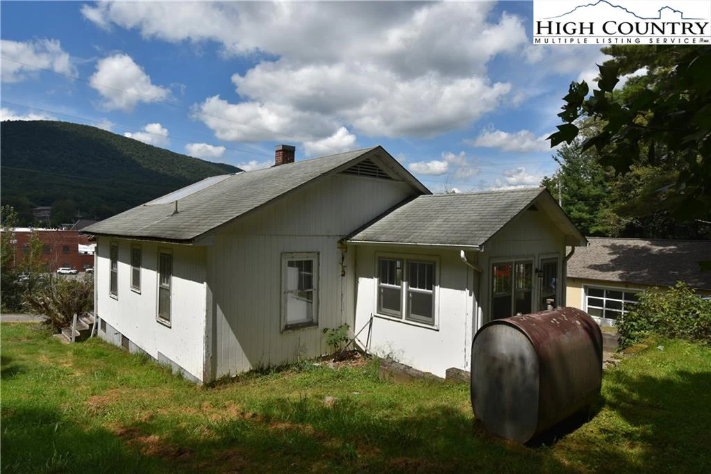 Image number 20 for the current listing