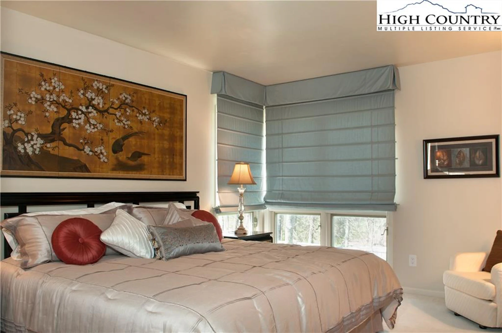 Image number 8 for the current listing