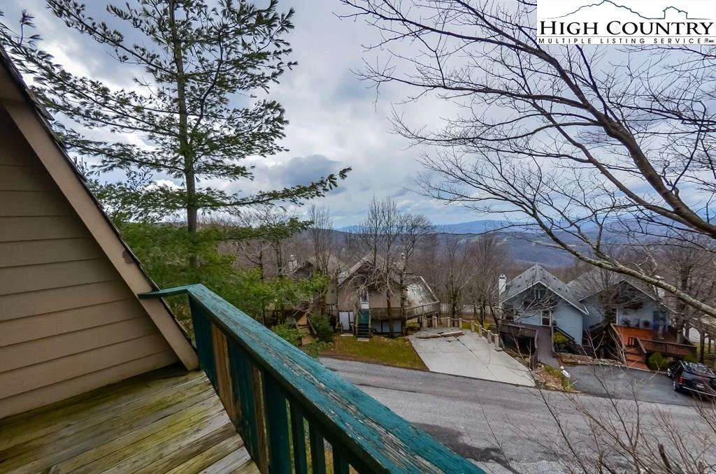 Image number 7 for the current listing