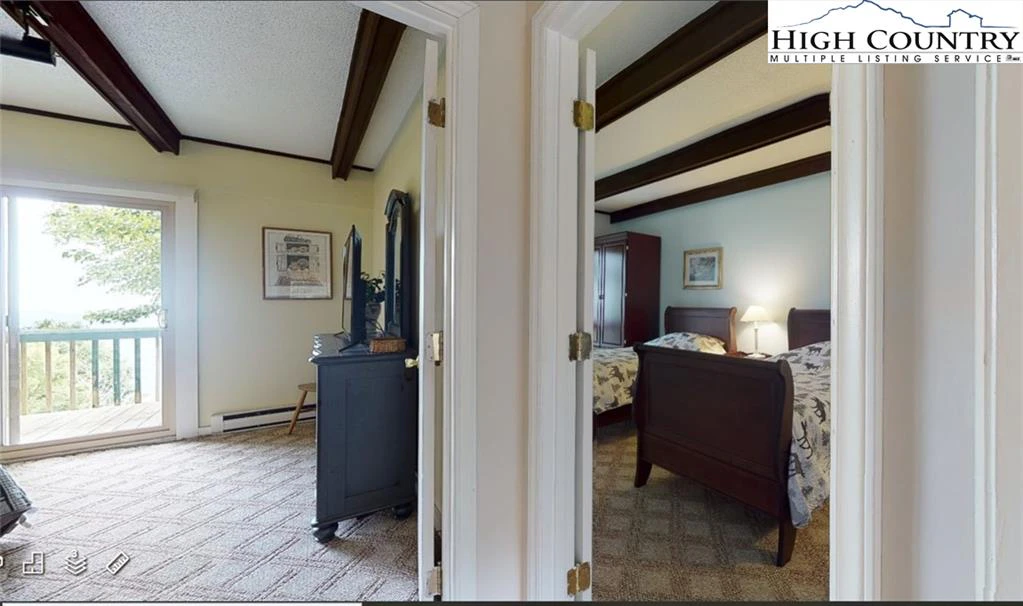 Image number 6 for the current listing