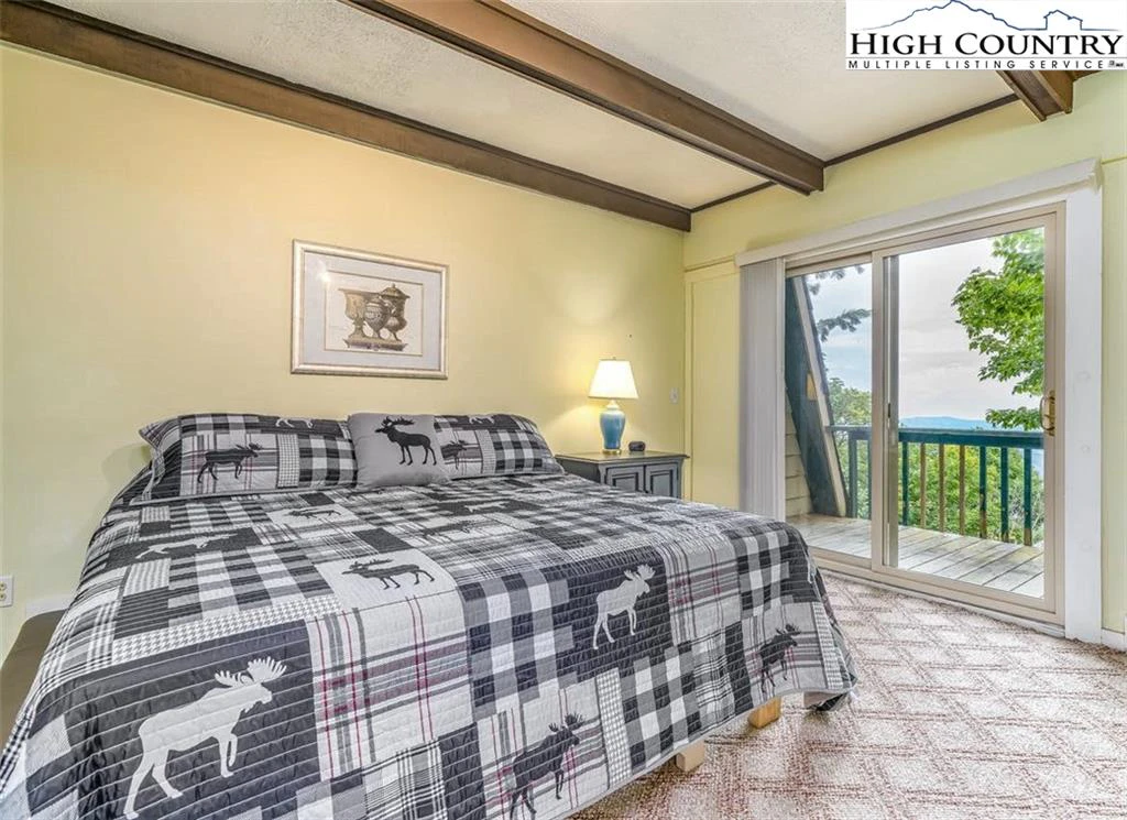 Image number 7 for the current listing