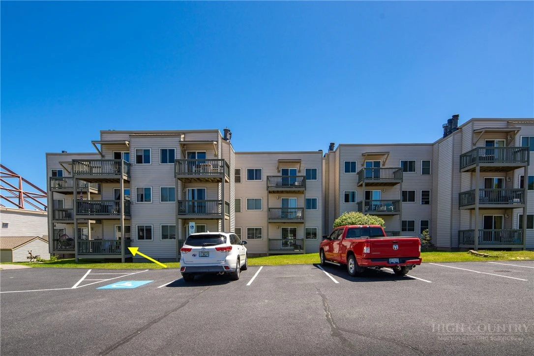 Image number 3 for the current listing