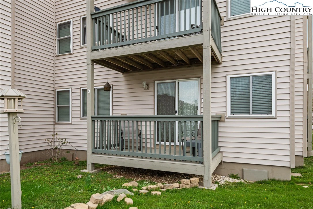 Image number 5 for the current listing