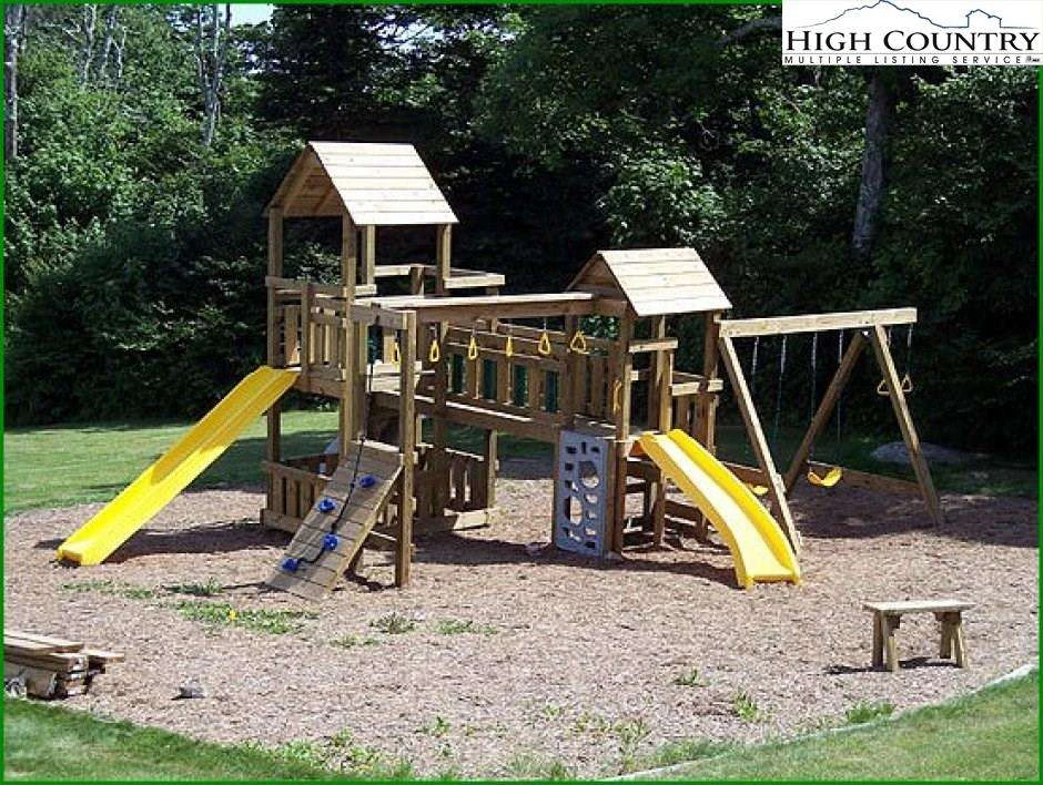 Image number 6 for the current listing