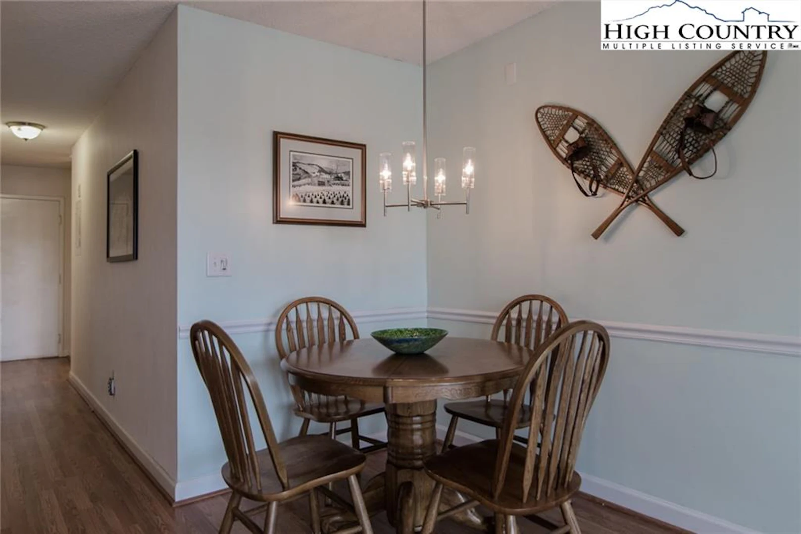 Image number 7 for the current listing
