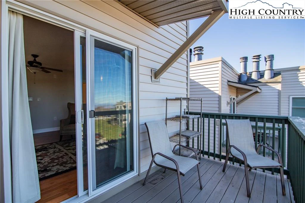 Image number 5 for the current listing