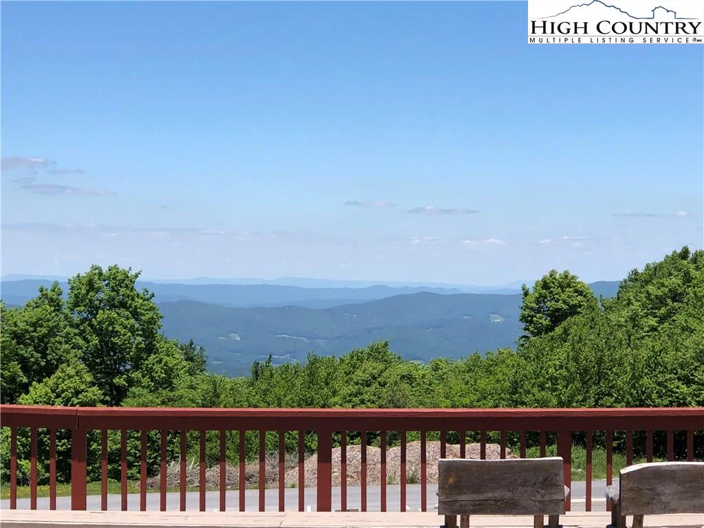 Image number 11 for the current listing