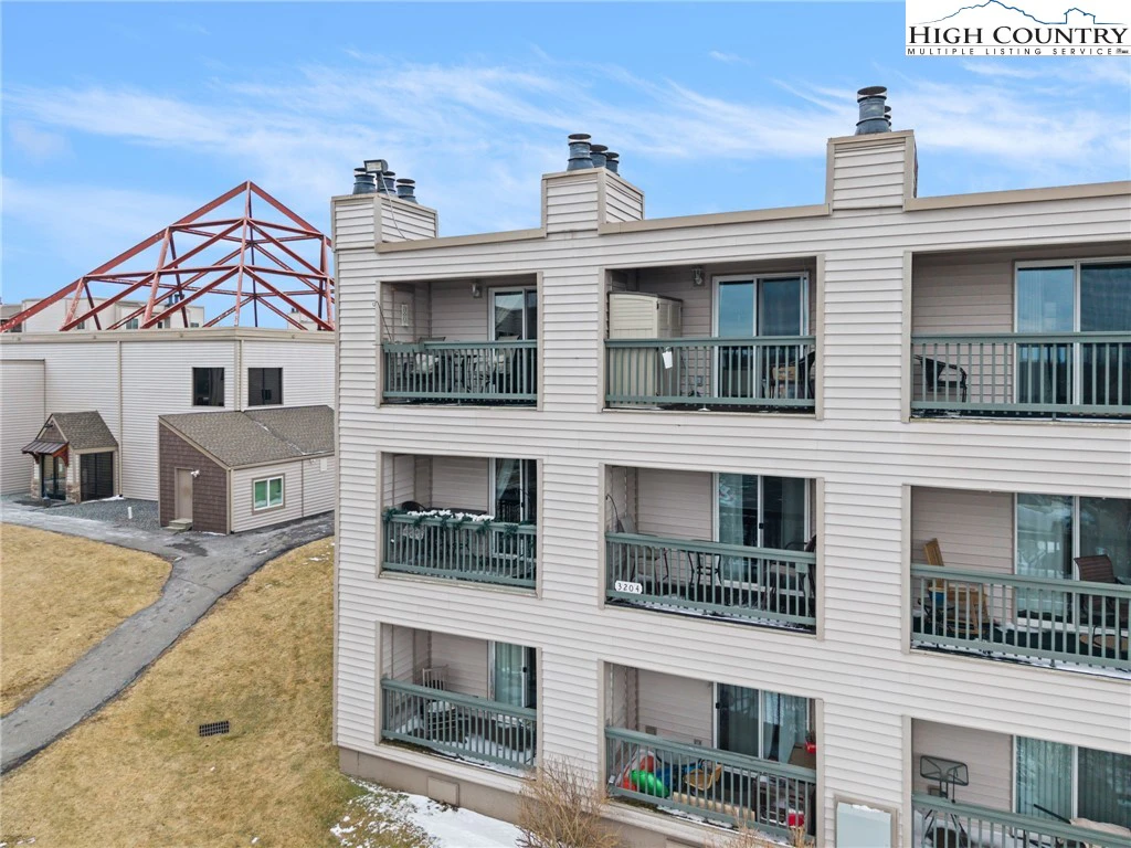 Image number 6 for the current listing