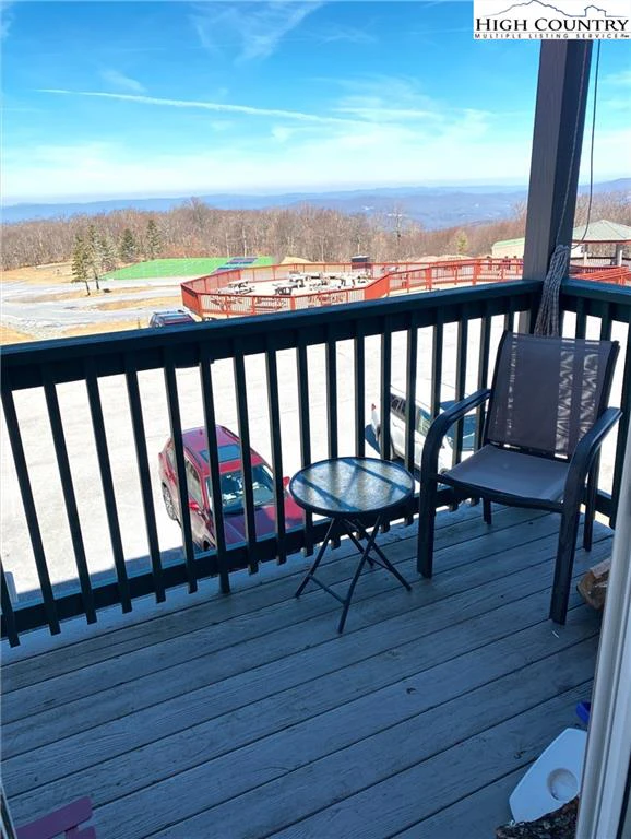 Image number 12 for the current listing