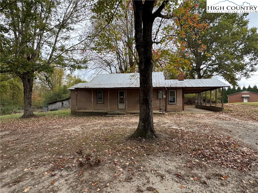Image number 4 for the current listing