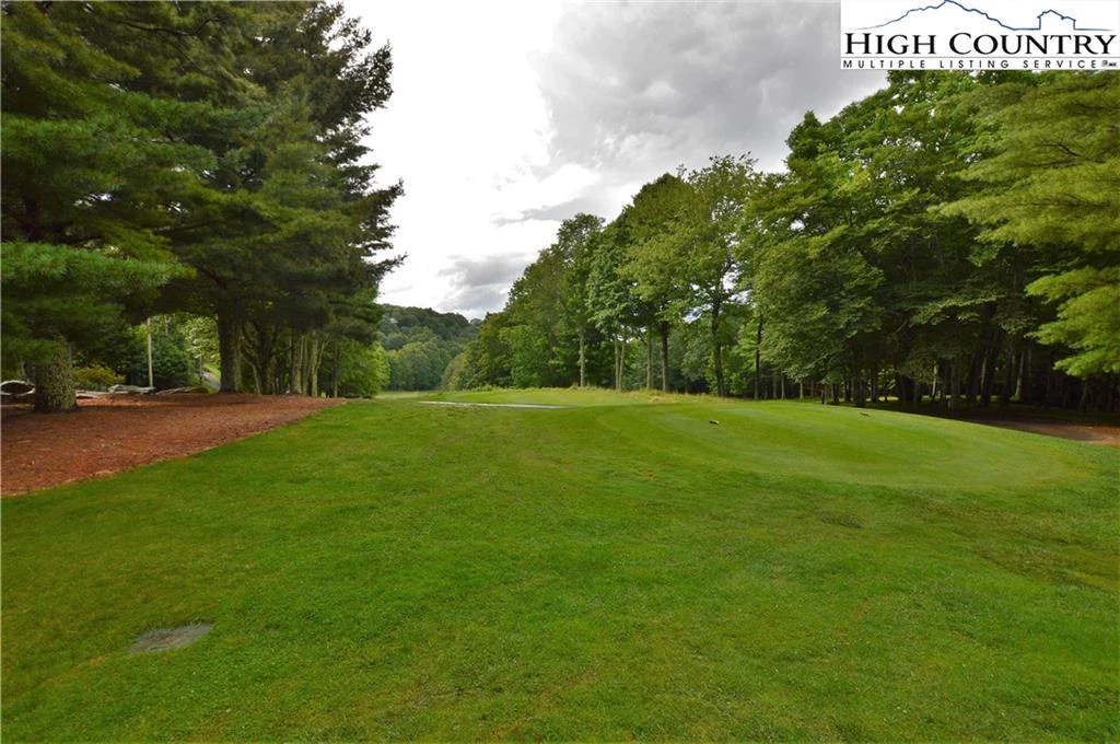 Image number 19 for the current listing