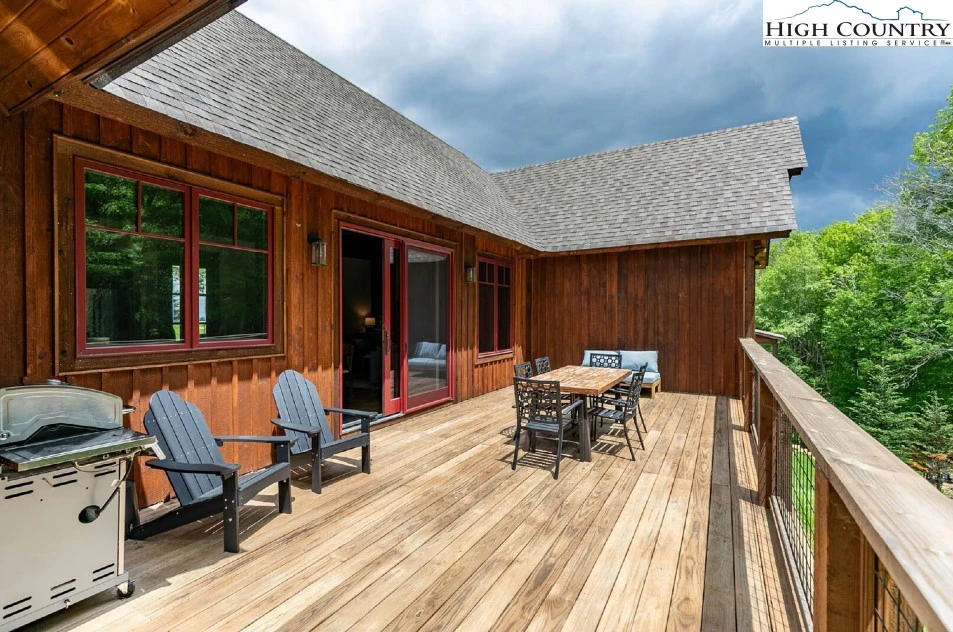 Image number 12 for the current listing
