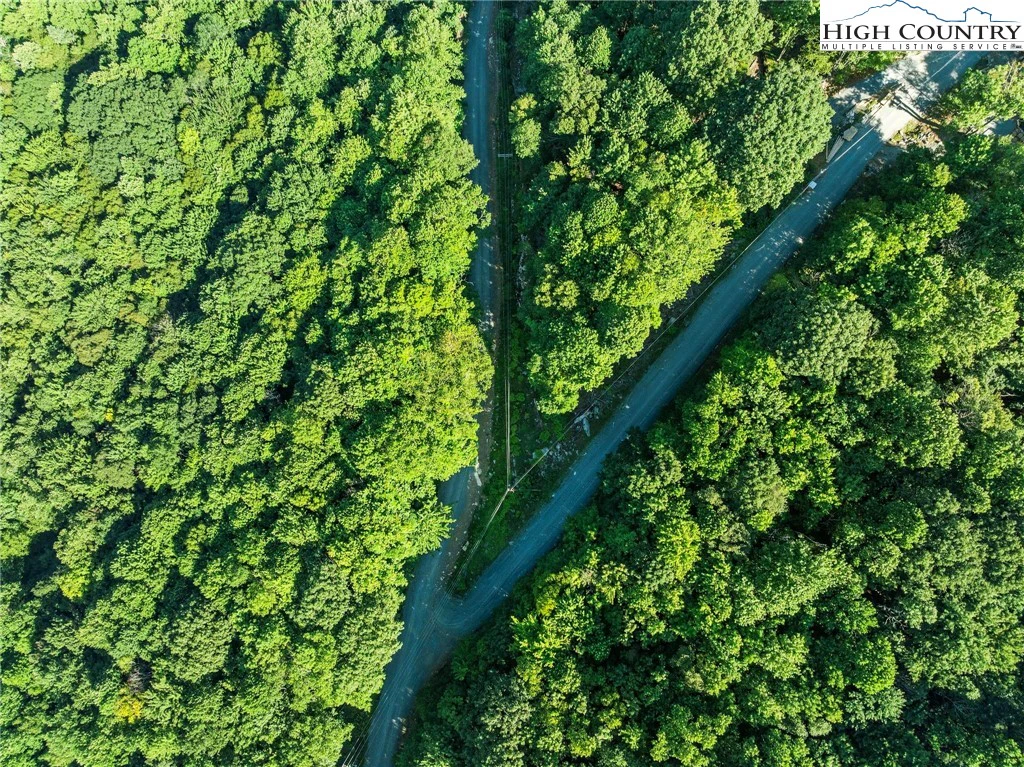 Image number 22 for the current listing