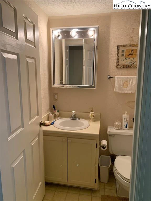 Image number 5 for the current listing