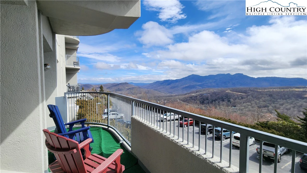 Image number 3 for the current listing